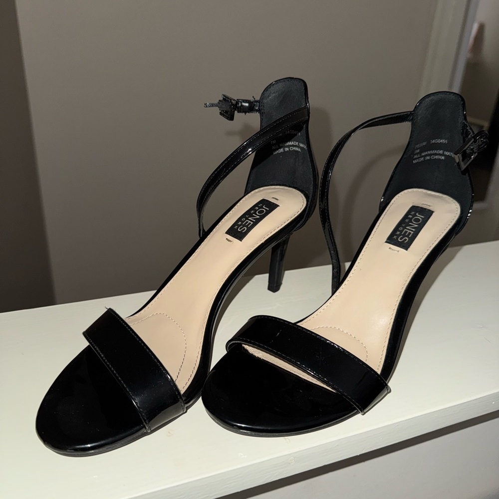 Jones New York Heels